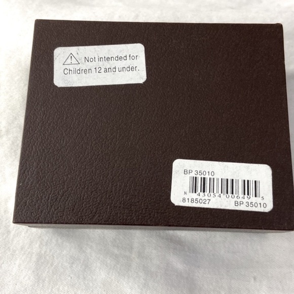 Bella Perlina NEW Cupcake & Crystals Charms for Bracelet or Necklace - Picture 6 of 8